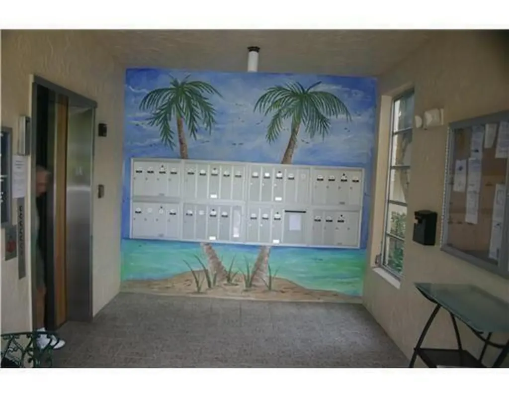 7286 Huntington Lane Delray Beach FL 33446