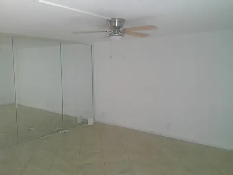 588 Brittany M Delray Beach FL 33446