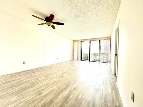 1470 NE 123rd Street North Miami FL 33161