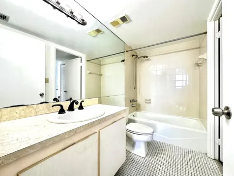 1470 NE 123rd Street North Miami FL 33161