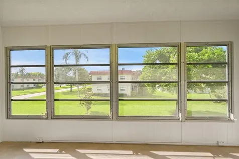 23 Abbey Lane Delray Beach FL 33446