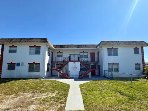 432 NW 42nd Street Oakland Park FL 33309