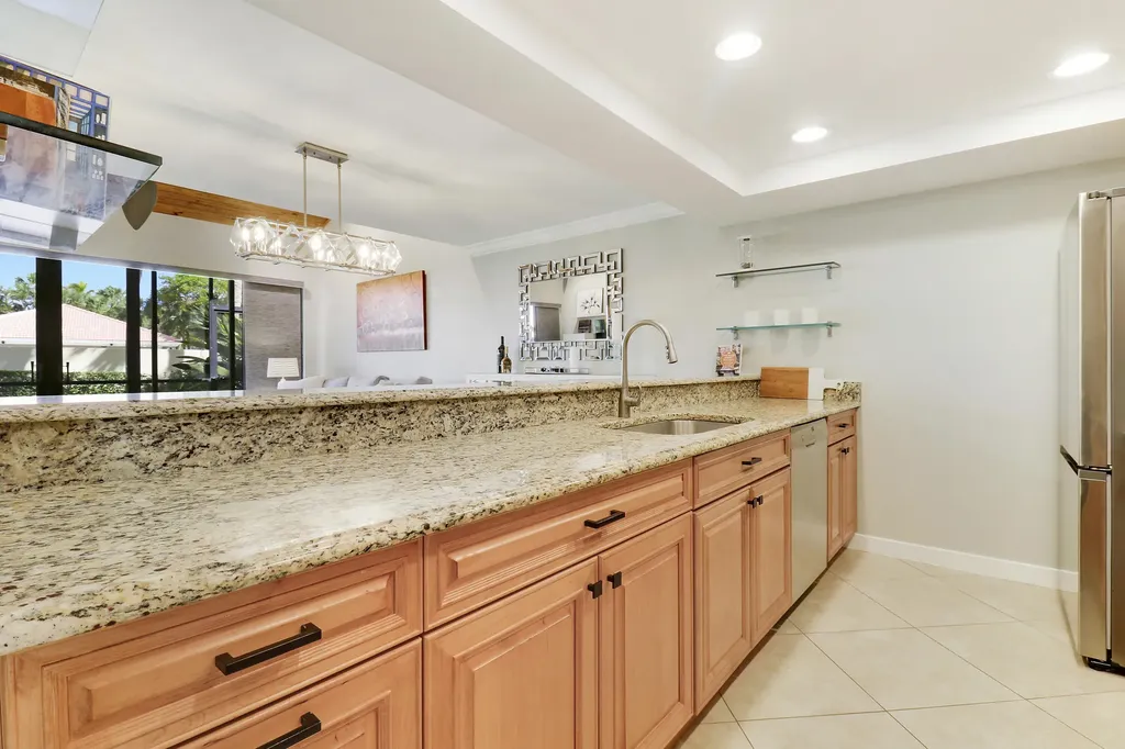 204 Old Meadow Way Palm Beach Gardens FL 33418