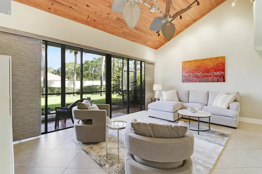 204 Old Meadow Way Palm Beach Gardens FL 33418
