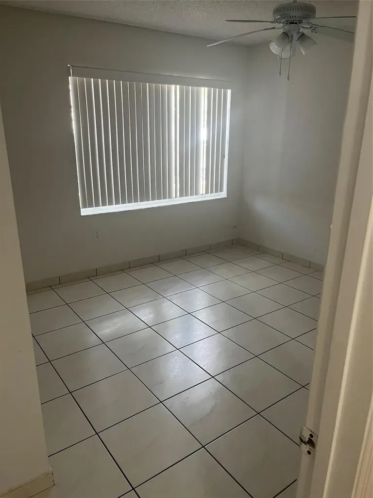 13412 NW 5th Place Plantation FL 33325