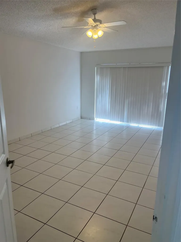 13412 NW 5th Place Plantation FL 33325
