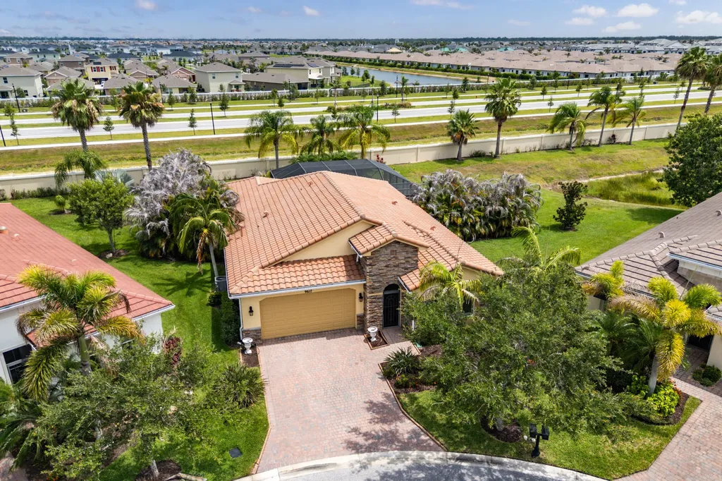 9617 SW Gum Tree Court Port St Lucie FL 34987
