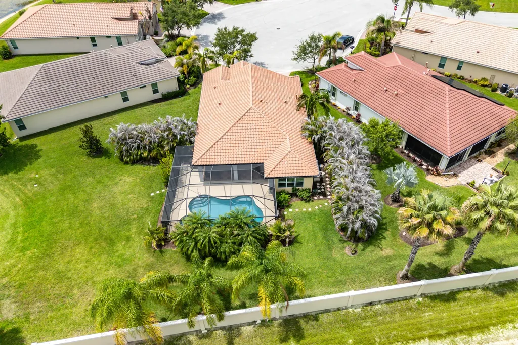 9617 SW Gum Tree Court Port St Lucie FL 34987