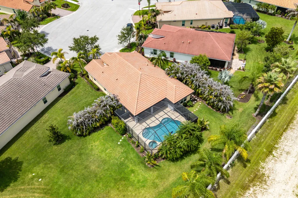 9617 SW Gum Tree Court Port St Lucie FL 34987