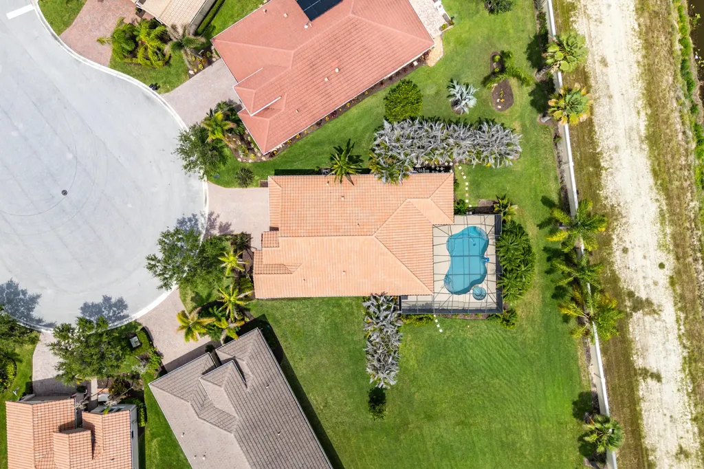 9617 SW Gum Tree Court Port St Lucie FL 34987