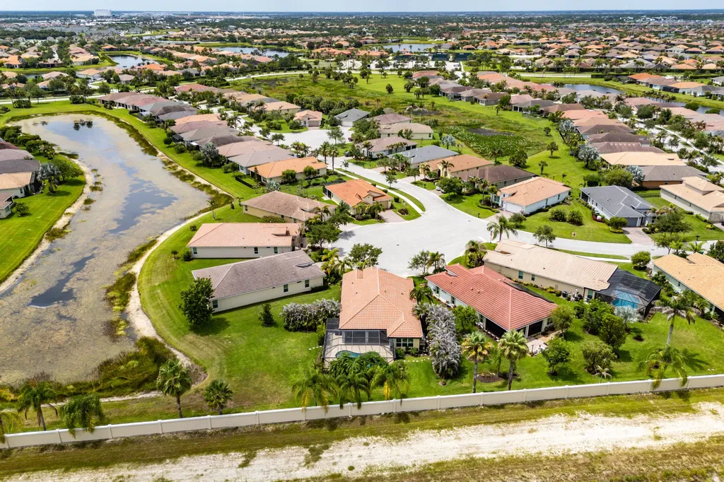 9617 SW Gum Tree Court Port St Lucie FL 34987