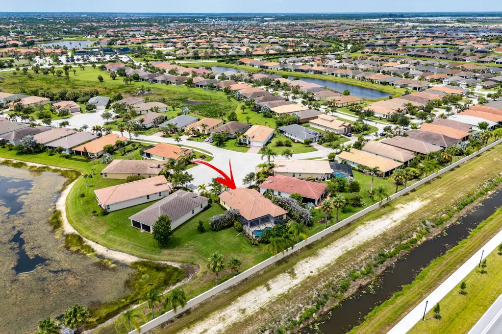 9617 SW Gum Tree Court Port St Lucie FL 34987