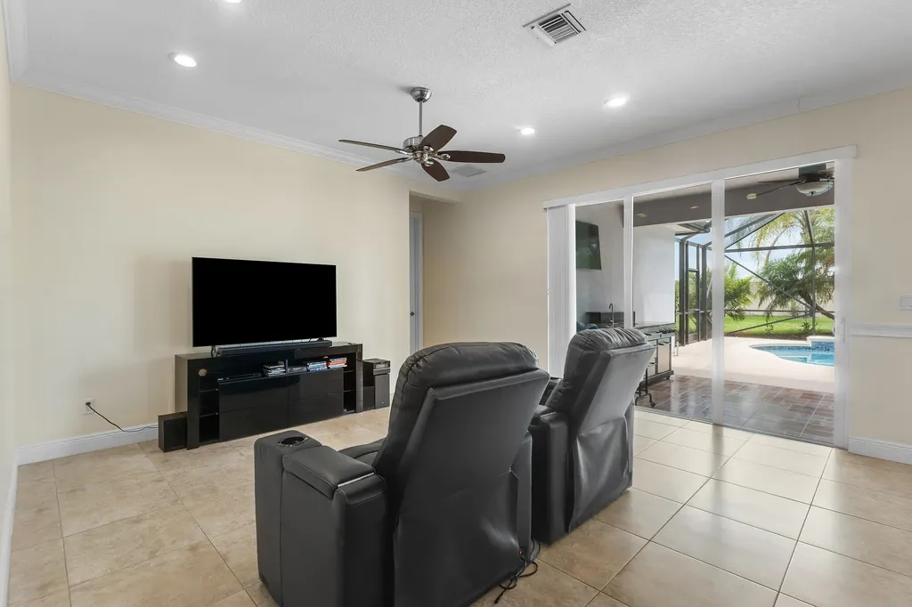 9617 SW Gum Tree Court Port St Lucie FL 34987