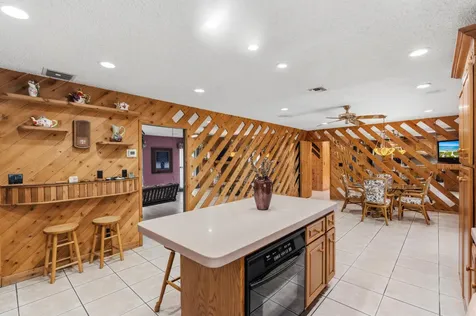 4201 SW 102nd Avenue Davie FL 33328