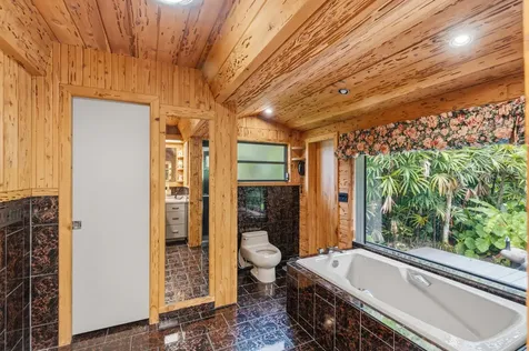 4201 SW 102nd Avenue Davie FL 33328