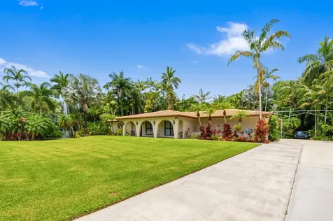 4201 SW 102nd Avenue Davie FL 33328