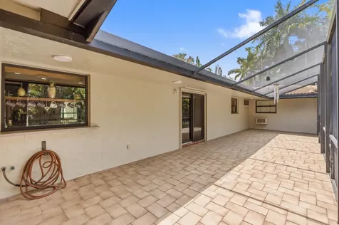 4201 SW 102nd Avenue Davie FL 33328