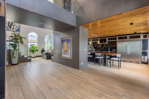 290 NW 6th Street Boca Raton FL 33432