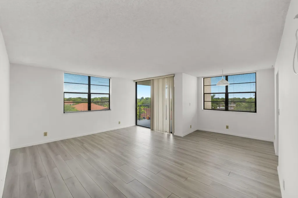 6190 Woodlands Boulevard Tamarac FL 33319