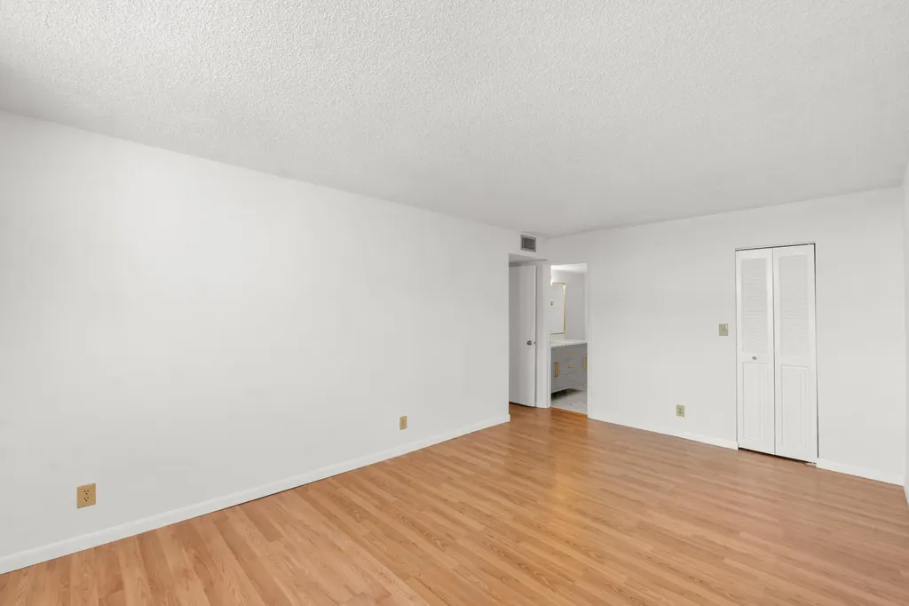 6190 Woodlands Boulevard Tamarac FL 33319