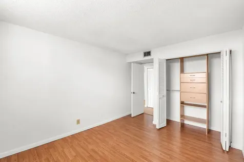 6190 Woodlands Boulevard Tamarac FL 33319