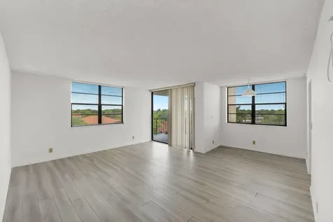 6190 Woodlands Boulevard Tamarac FL 33319