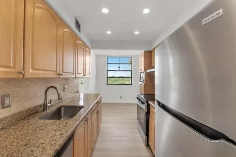 6190 Woodlands Boulevard Tamarac FL 33319