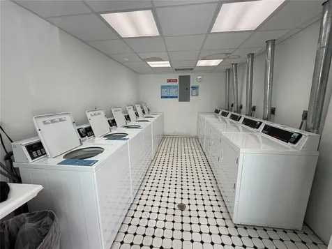 3000 Riomar Street Fort Lauderdale FL 33304