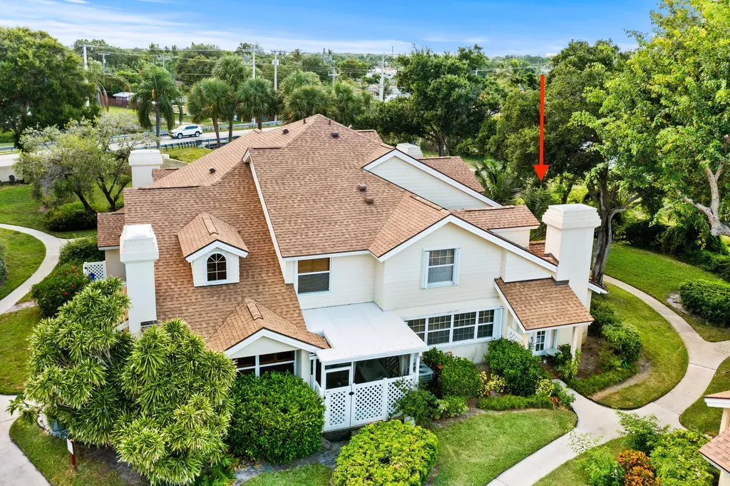 8104 Oakton Court Lake Clarke Shores FL 33406