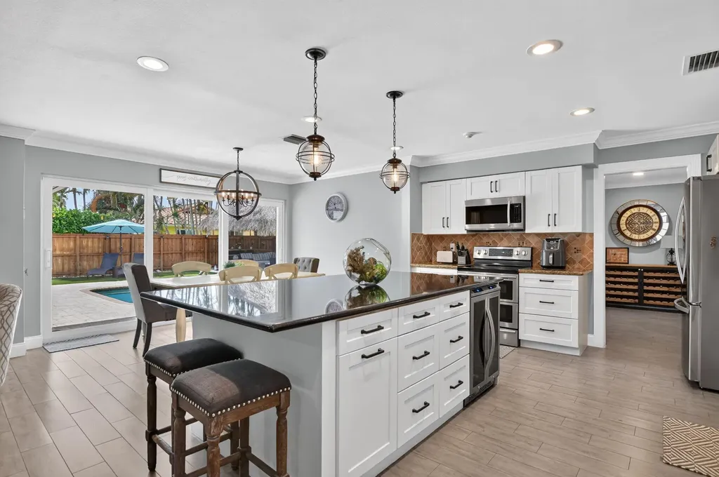 631 SW 17th Street Boca Raton FL 33486
