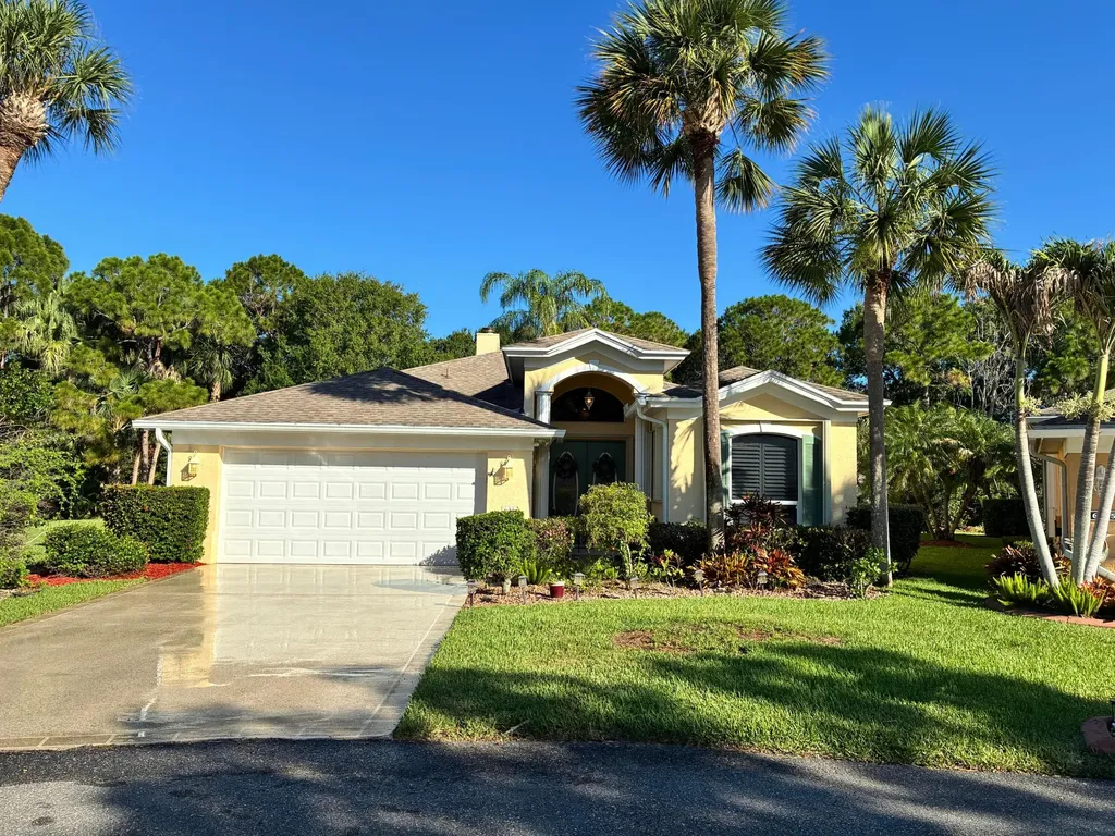 646 Venetto Court Port St Lucie FL 34986