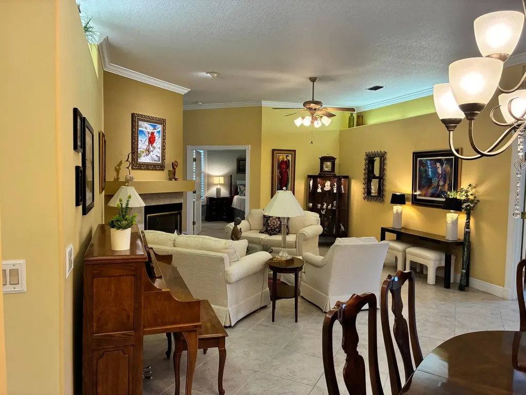 646 Venetto Court Port St Lucie FL 34986