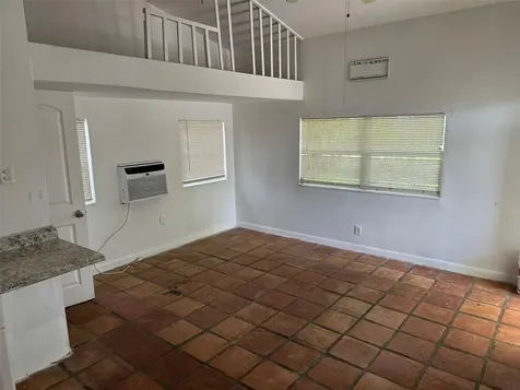 8261 NW 1st Place Miami FL 33150