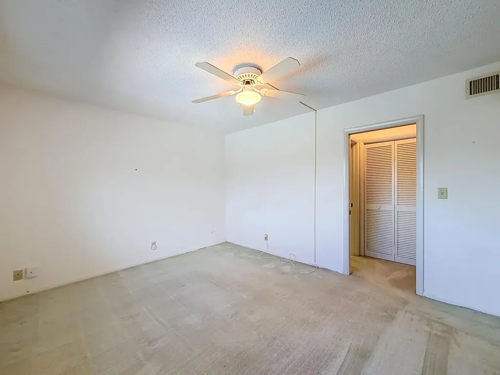 2850 Forest Hills Boulevard Coral Springs FL 33065