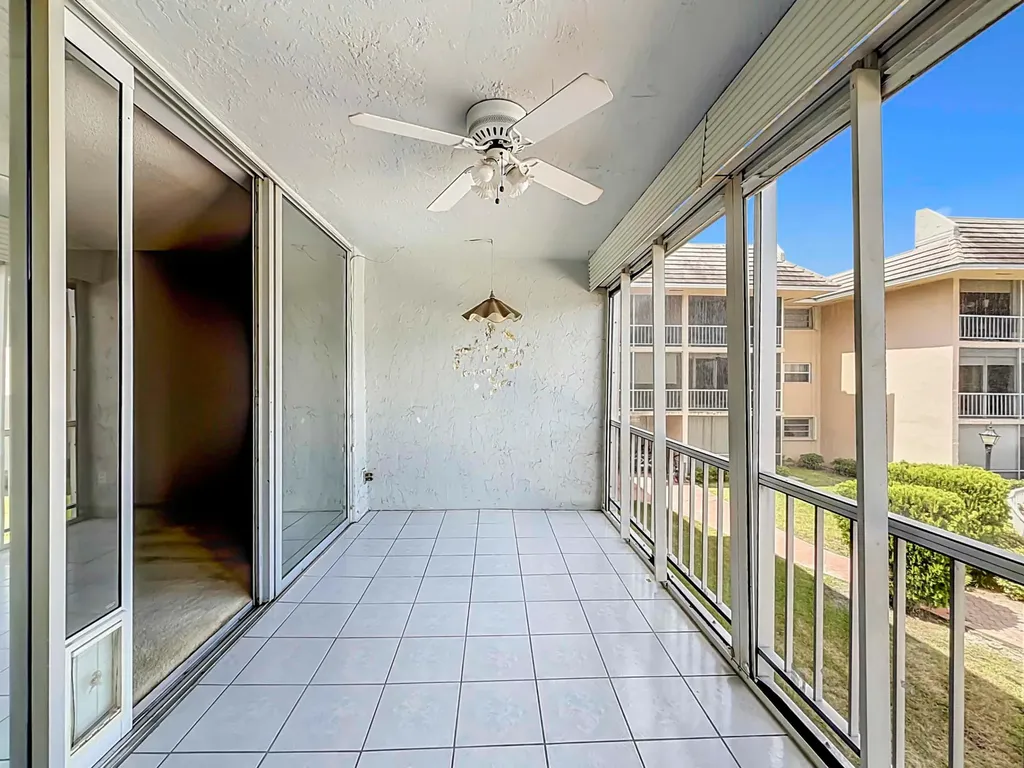 2850 Forest Hills Boulevard Coral Springs FL 33065