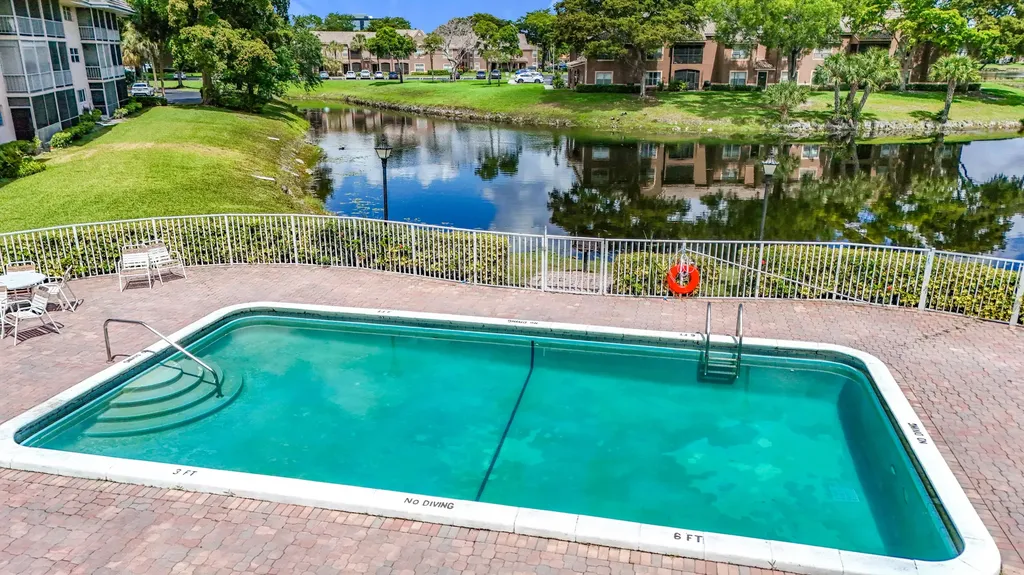 2850 Forest Hills Boulevard Coral Springs FL 33065