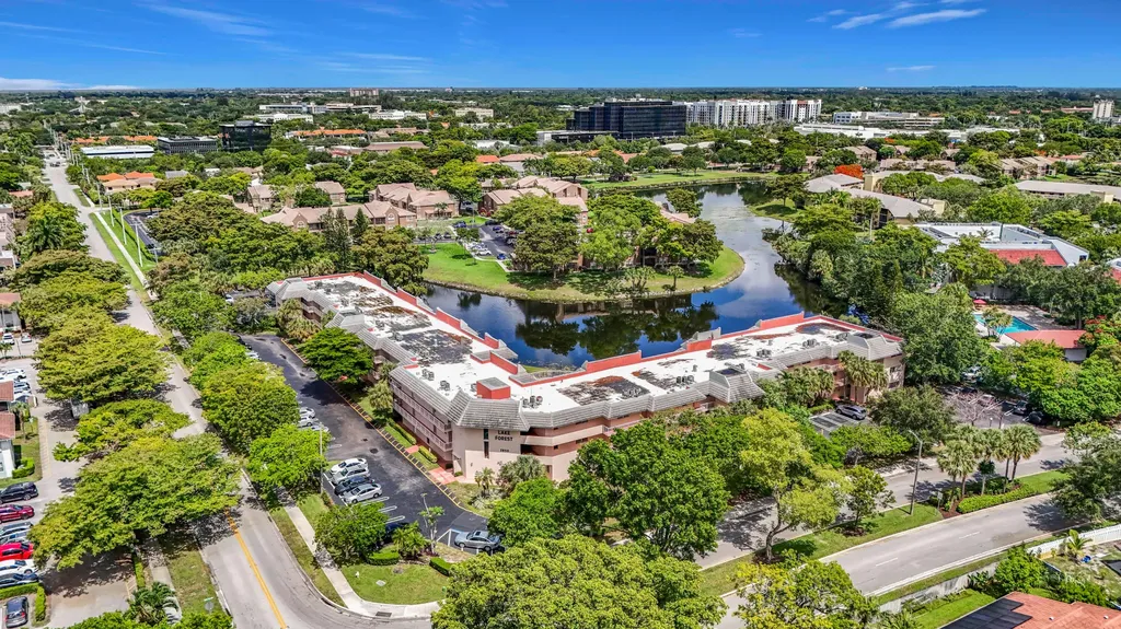 2850 Forest Hills Boulevard Coral Springs FL 33065