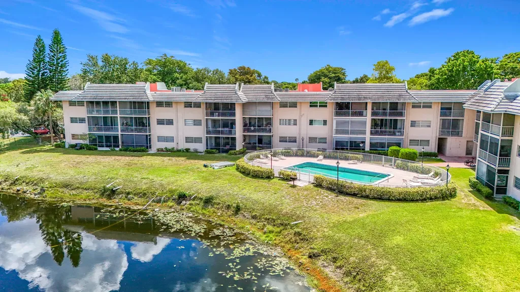 2850 Forest Hills Boulevard Coral Springs FL 33065