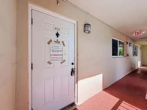2850 Forest Hills Boulevard Coral Springs FL 33065