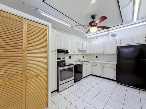 2850 Forest Hills Boulevard Coral Springs FL 33065