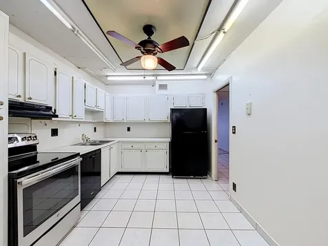 2850 Forest Hills Boulevard Coral Springs FL 33065