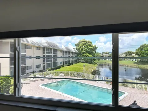 2850 Forest Hills Boulevard Coral Springs FL 33065