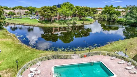 2850 Forest Hills Boulevard Coral Springs FL 33065