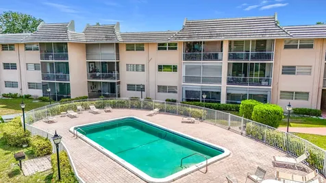 2850 Forest Hills Boulevard Coral Springs FL 33065