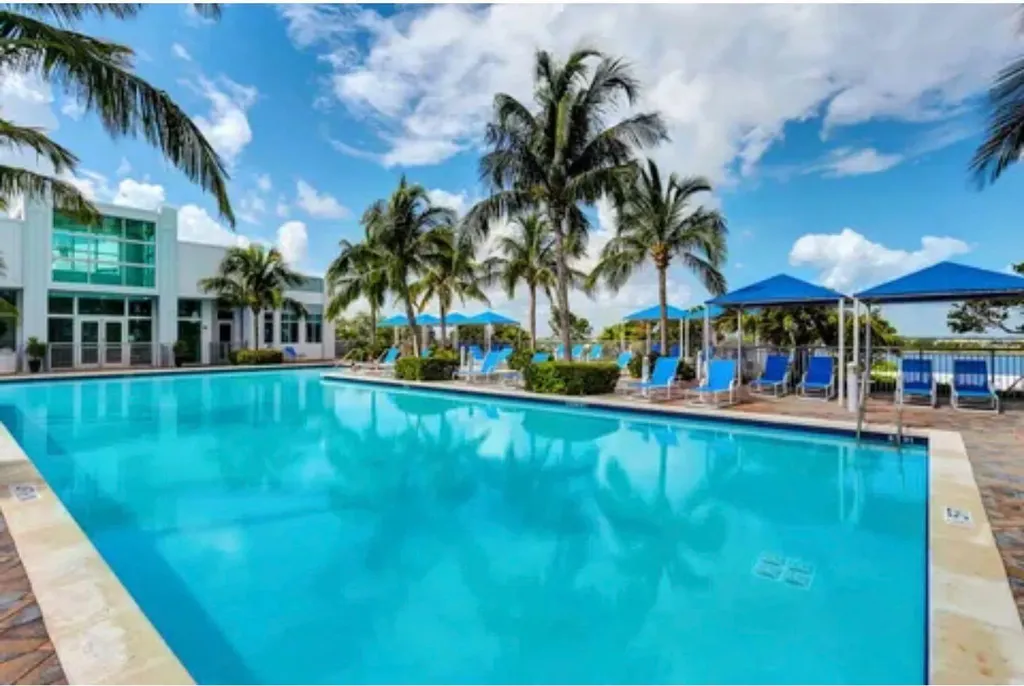 300 S Australian Avenue West Palm Beach FL 33401