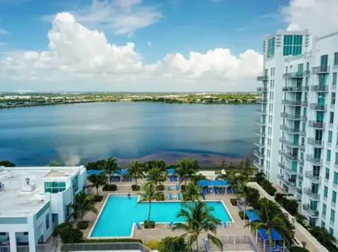 300 S Australian Avenue West Palm Beach FL 33401