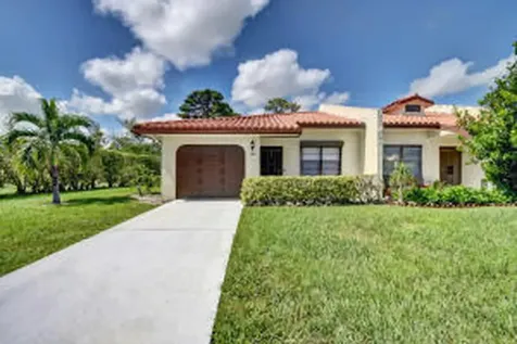 29 Bethesda Park Circle Boynton Beach FL 33435