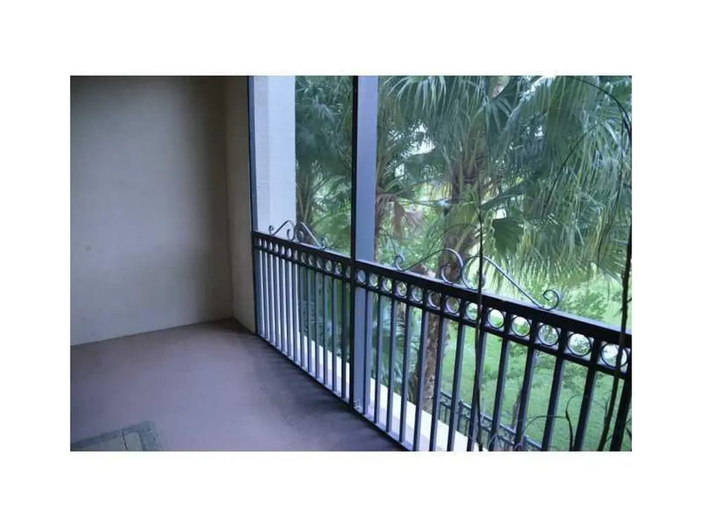 3020 NW 125th Avenue Sunrise FL 33323