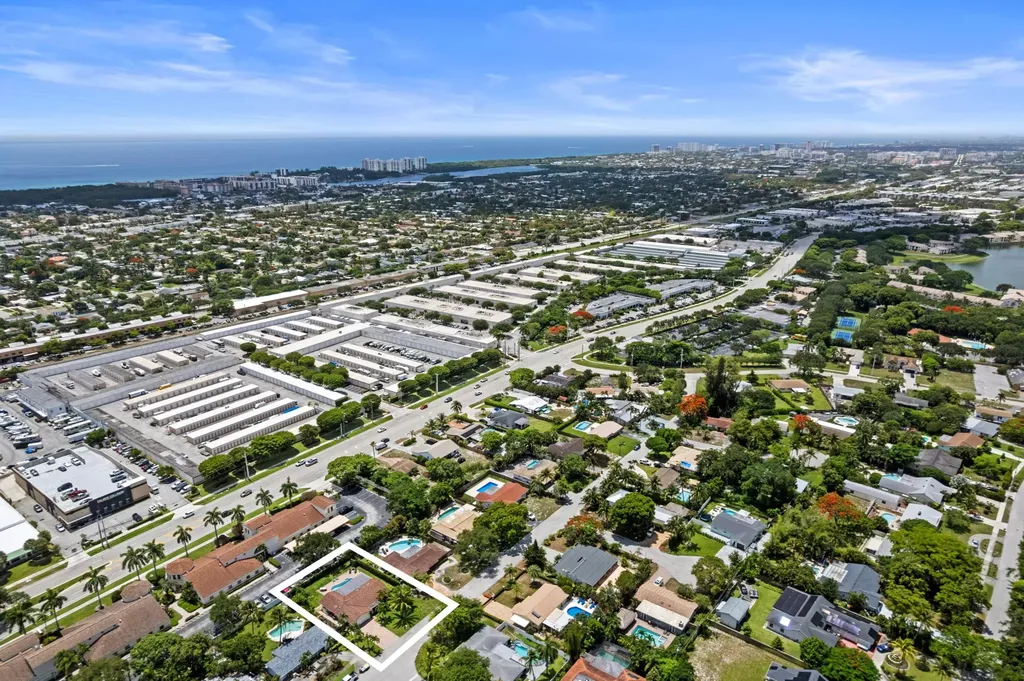 3798 NW 2nd Court Boca Raton FL 33431