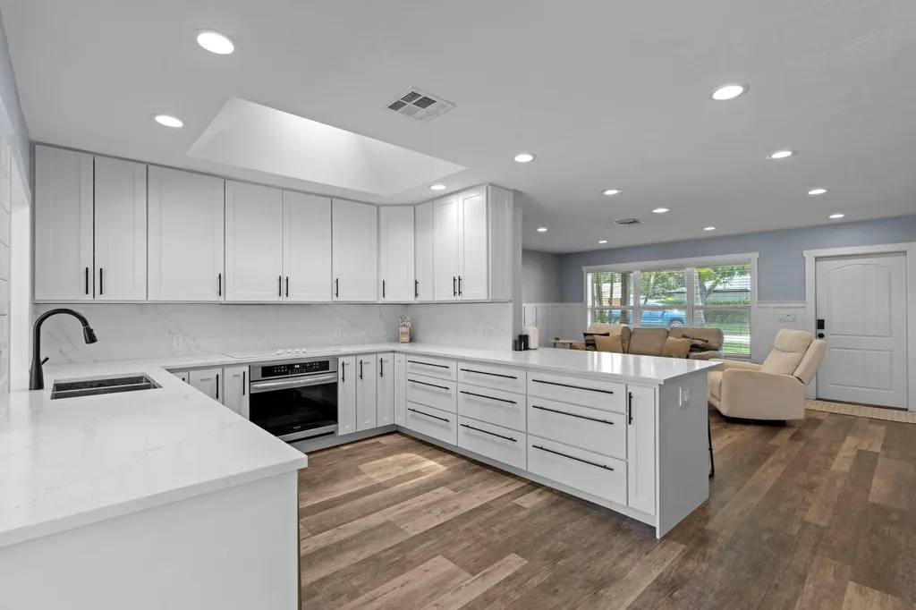 3798 NW 2nd Court Boca Raton FL 33431